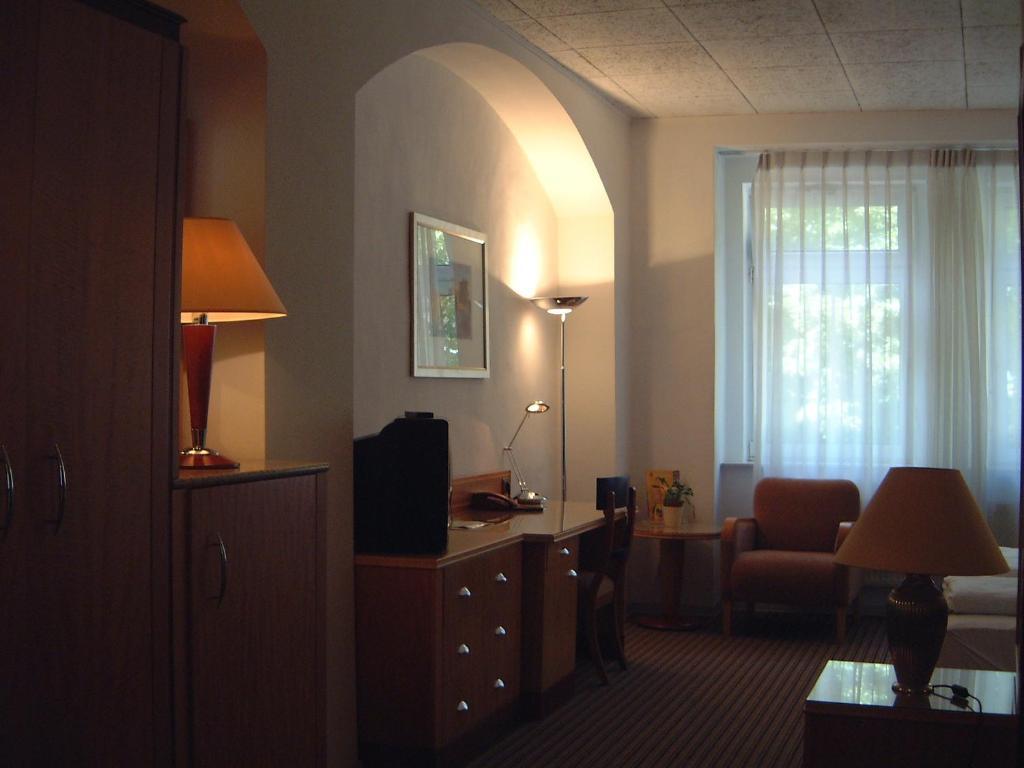 Hotel Restaurant Toscana Naumburg Naumburg  Pokój zdjęcie