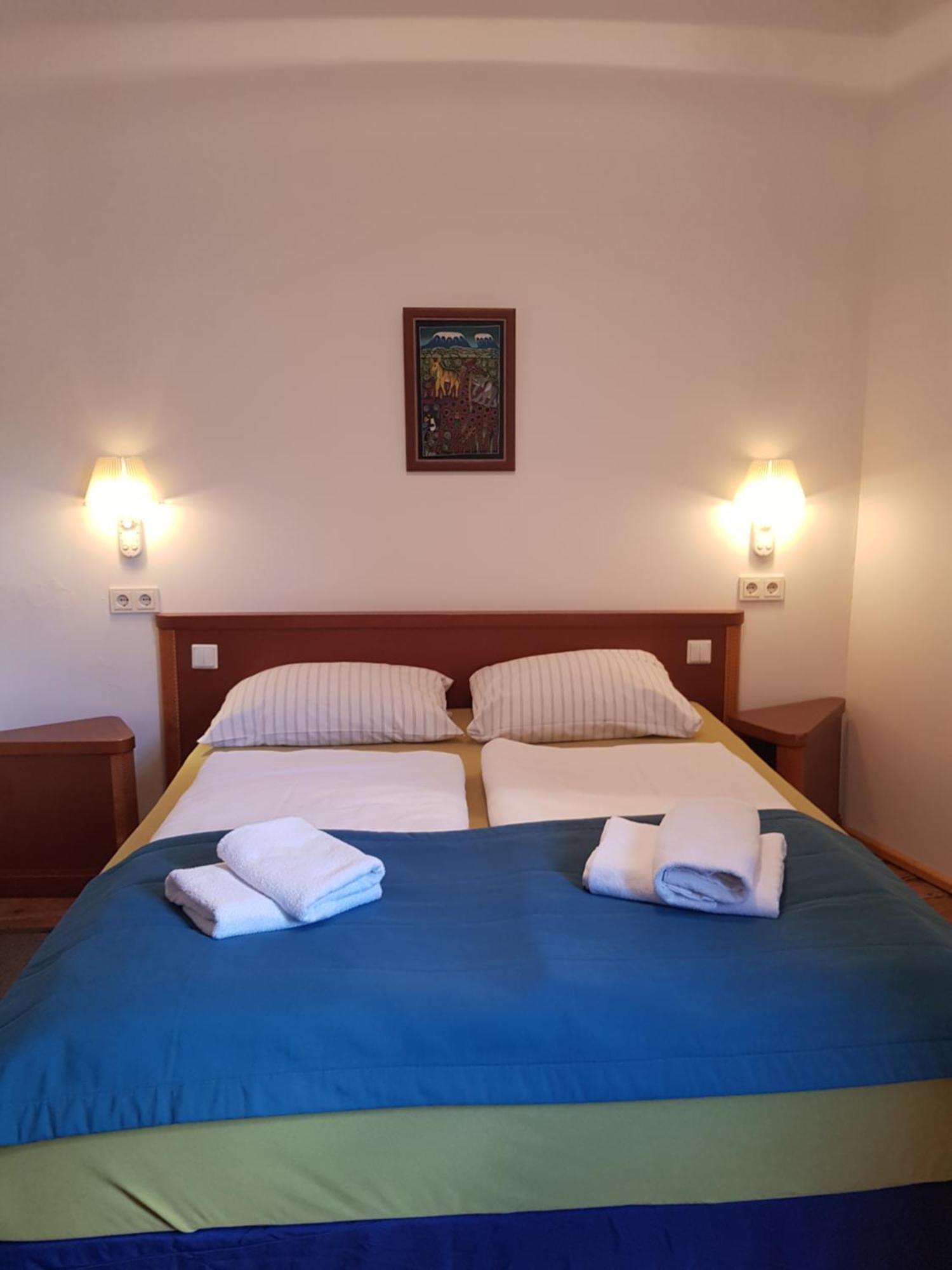 Hotel Restaurant Toscana Naumburg Naumburg  Pokój zdjęcie